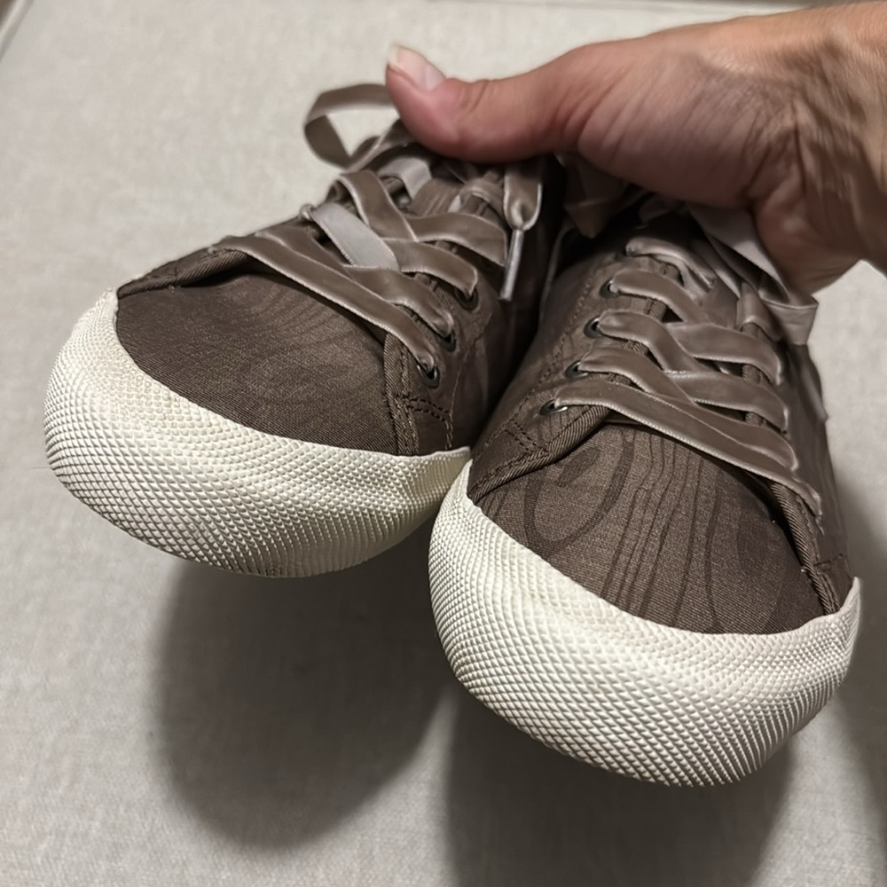 SeaVees Monterey Sneaker-Sz 9-Brown-Velvet Ribbon Style Laces-EUC - Picture 7 of 14